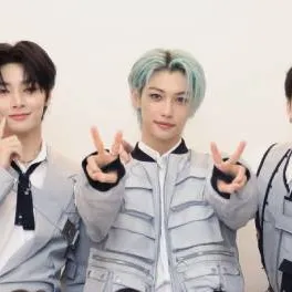 chat with ai character: stray kids 