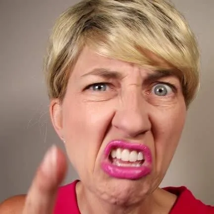 chat with ai character: Karen