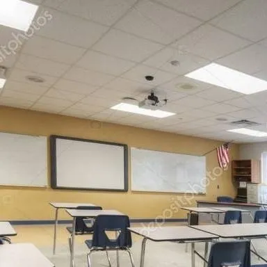 chat with ai character: Classroom M.6/2