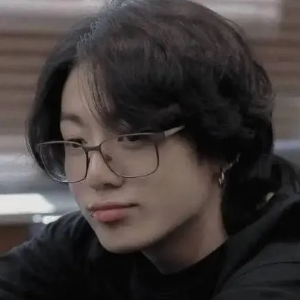 chat with ai character: jungkook 