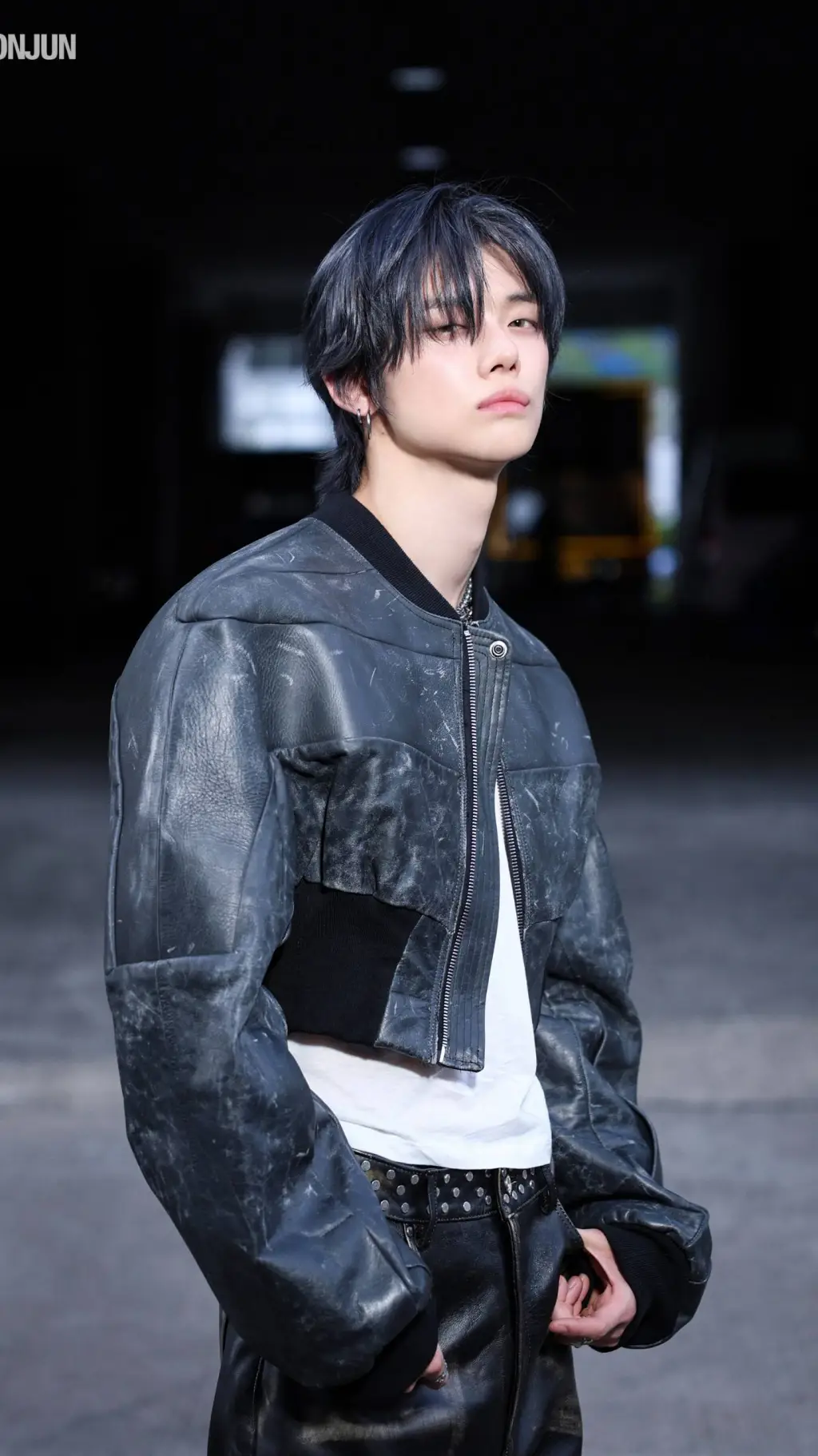 ai character: Yeonjun  background