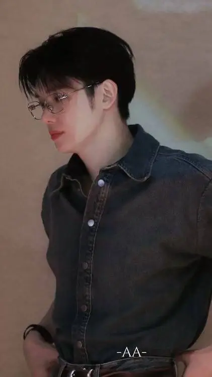 ai character: Choi Yeonjun  background