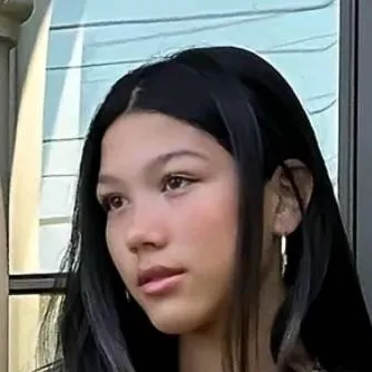 chat with ai character: Txunamy Ortiz