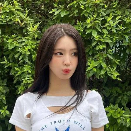 chat with ai character: Cho Mi-yeon