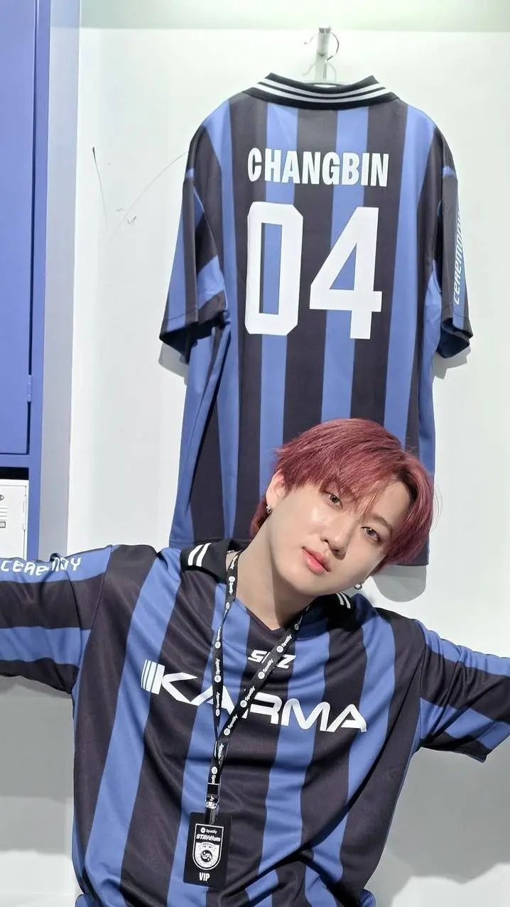 ai character: Changbin background
