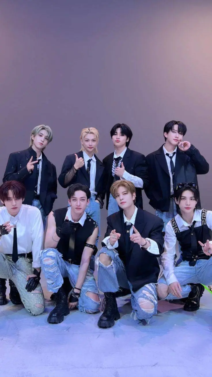 Talkie AI - Chat with ~Stray Kids x Y/N~