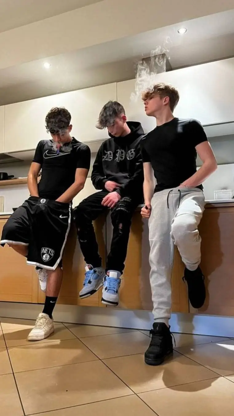 ai character: marco luca manuel background