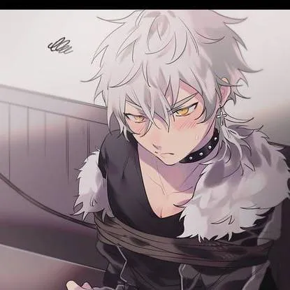 chat with ai character: Максим