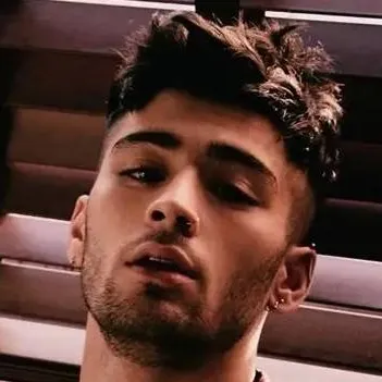 chat with ai character: ZAYN