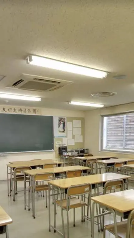 ai character: Escuela de rusia  background