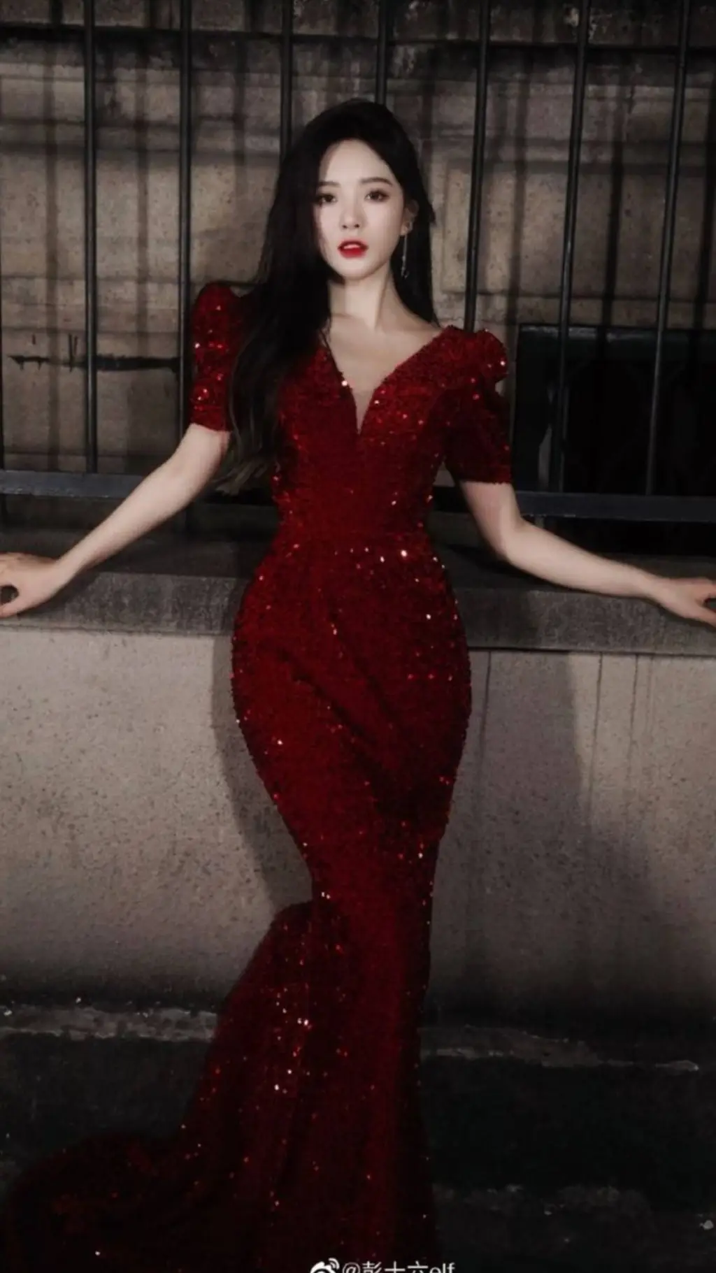 ai character: Met gala background