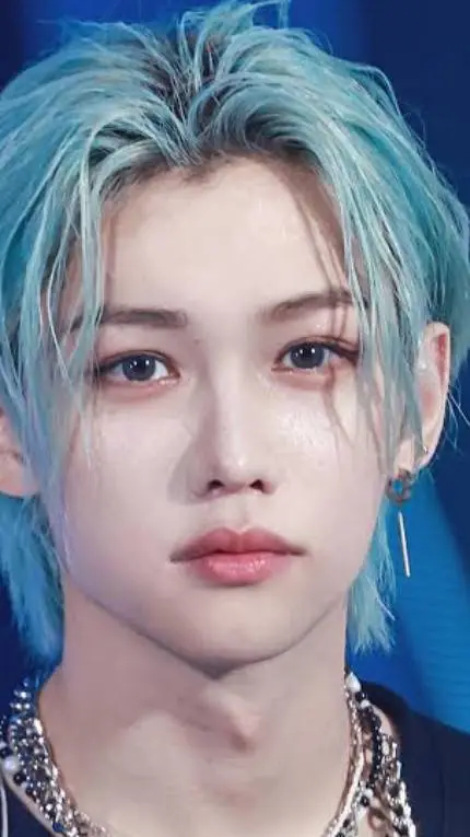ai character: Felix background