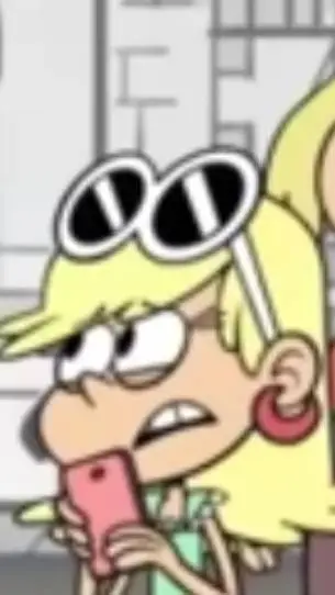 ai character: Leni Loud background
