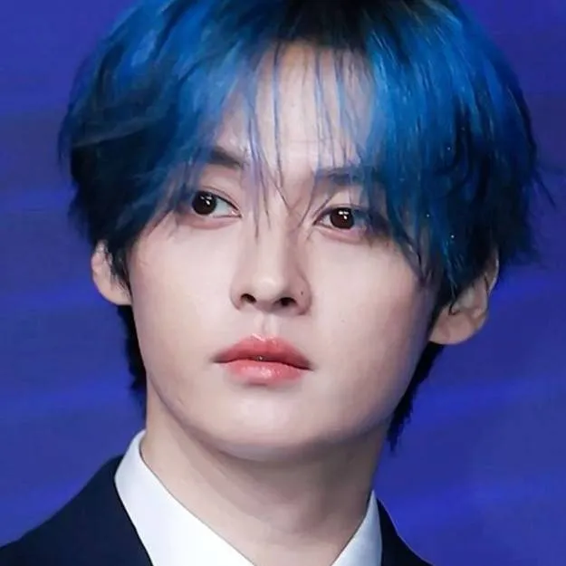 chat with ai character: leeknow your dad