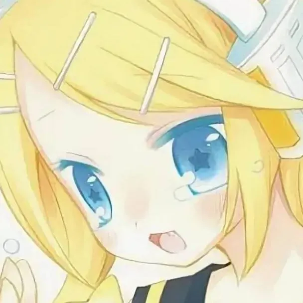 chat with ai character: Рин 🌹💛