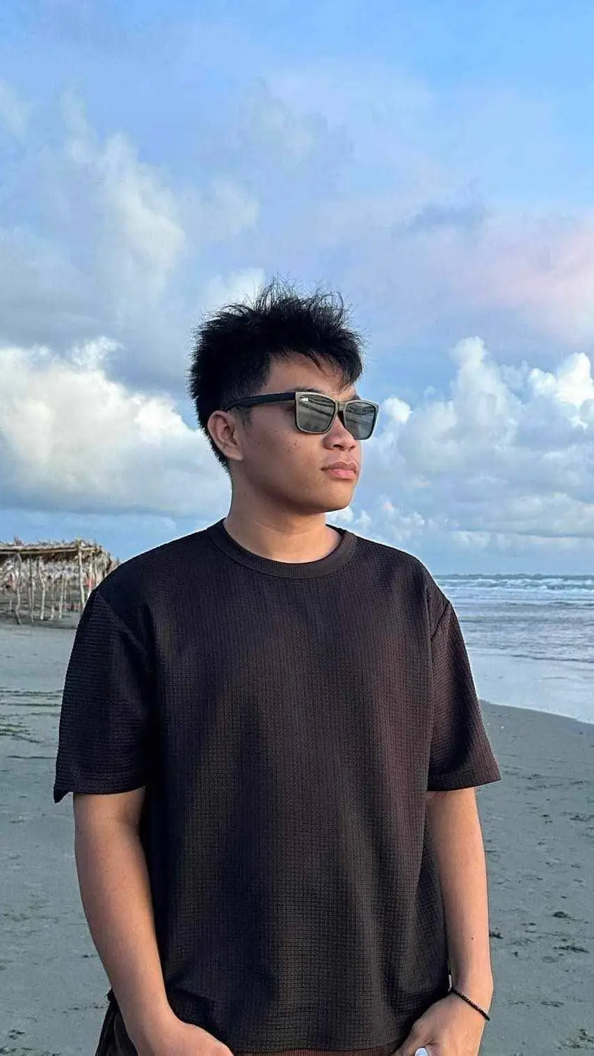 ai character: Kevin background