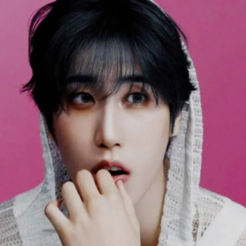chat with ai character: Han Jisung