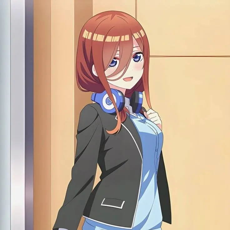 chat with ai character: miku nakano 