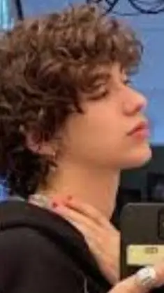 ai character: ??? background