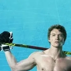 chat with ai character: Ilya Rozanov