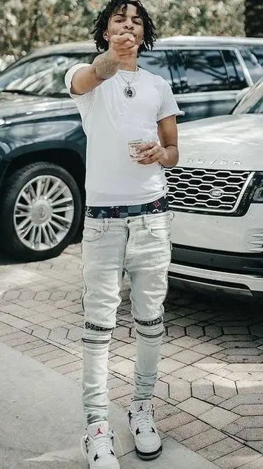 ai character: malik background