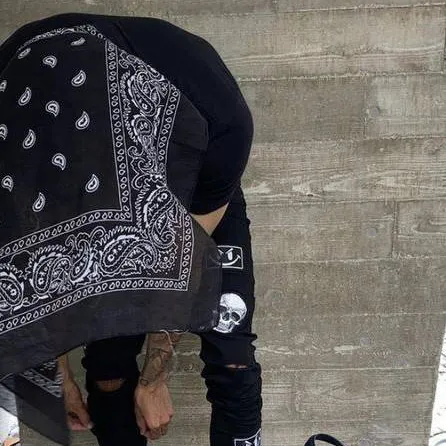 chat with ai character: Kdot💸