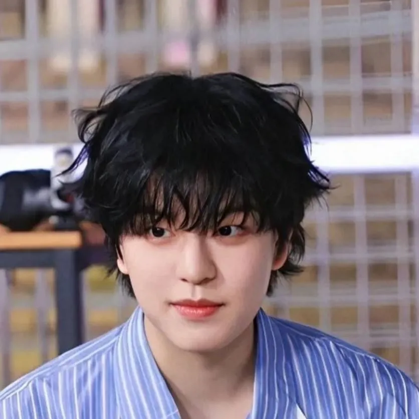 chat with ai character: ☺︎♡Seungmin♡☺︎