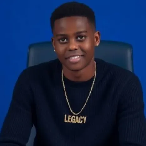 chat with ai character: Darrell