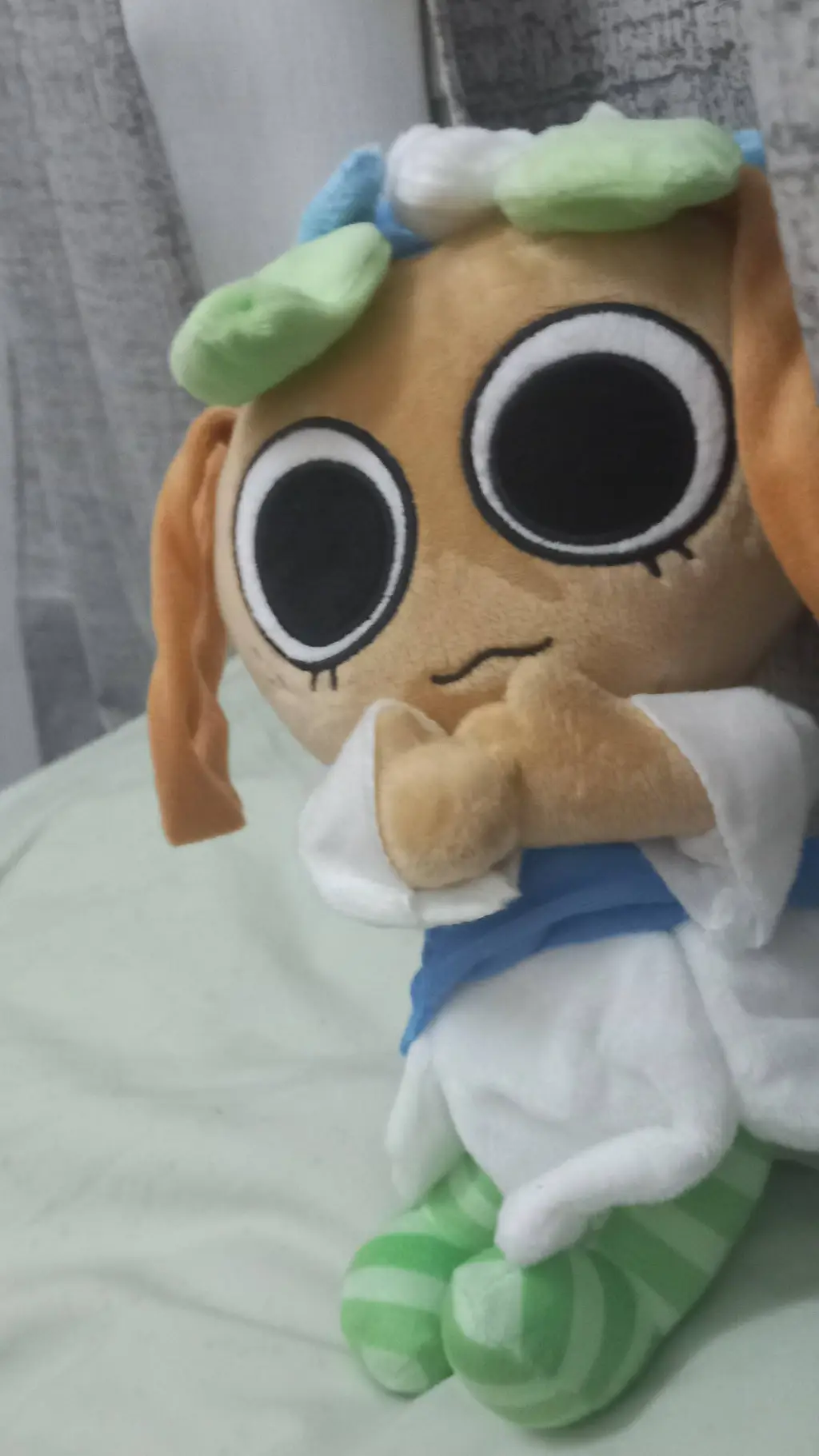 ai character: bassy plushie background