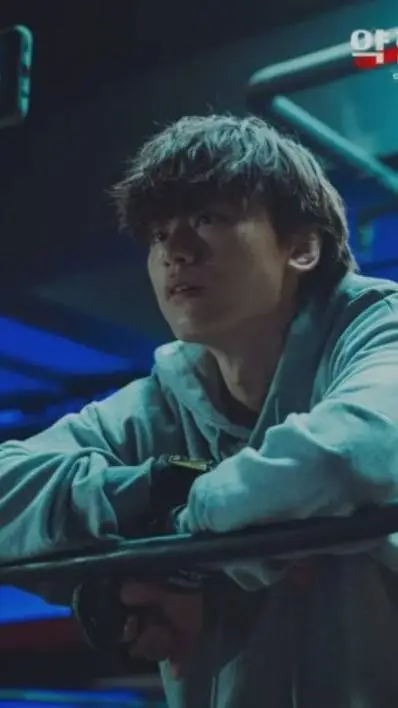 ai character: Woo-young background