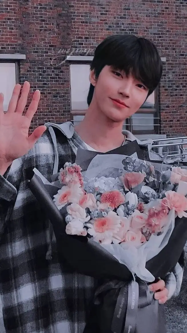 ai character: Ham seo jun background