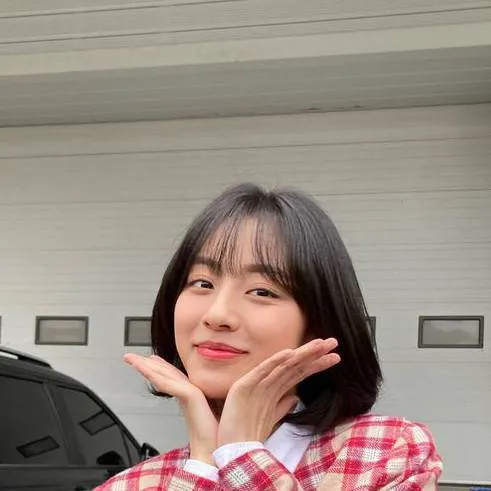 chat with ai character: su-ha