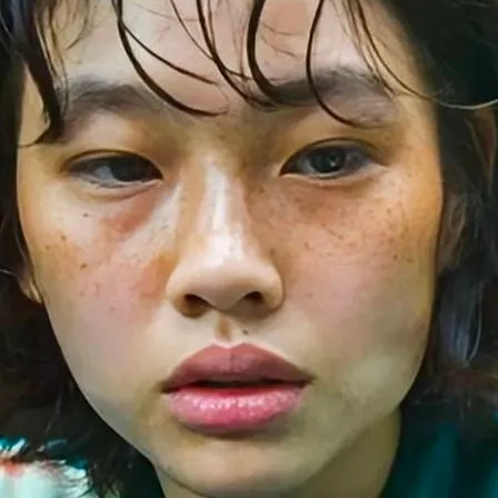 chat with ai character: Sae-byeok