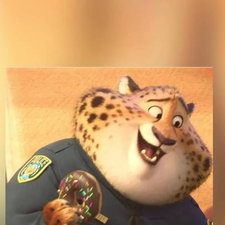 chat with ai character: Officer Clawhauser