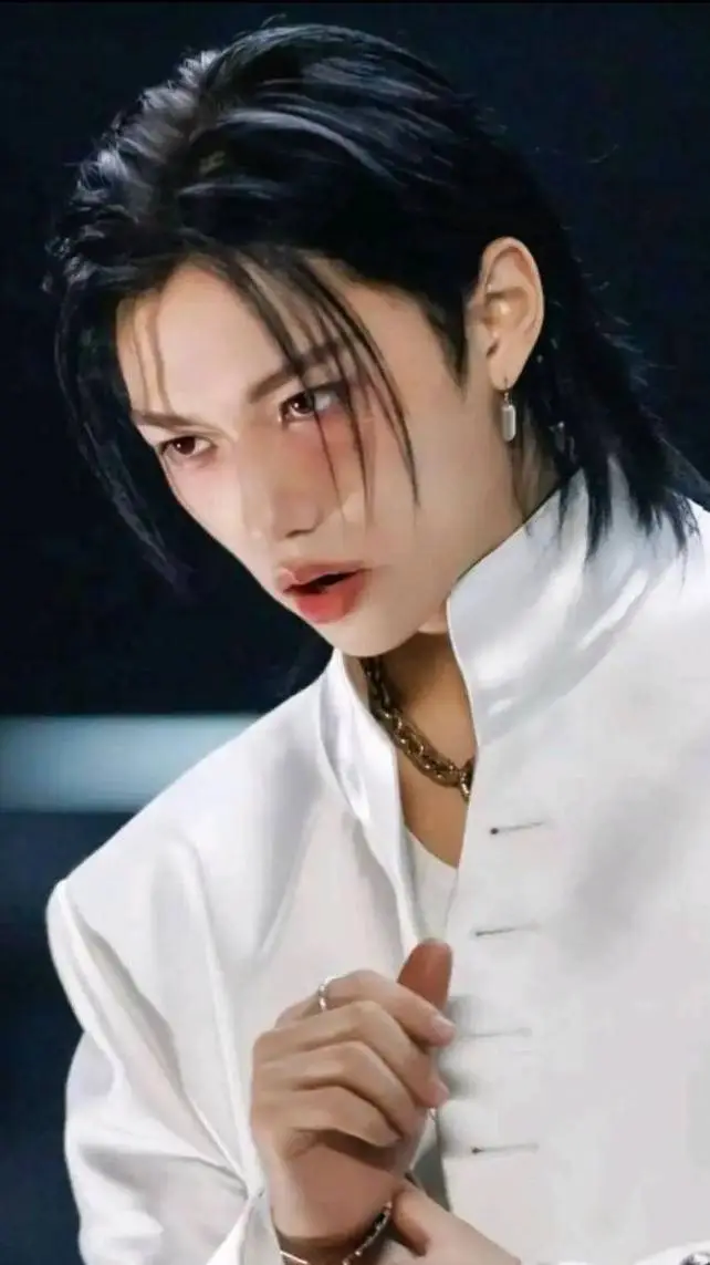 ai character: Felix background