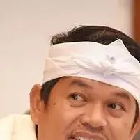 chat with ai character: kang dedi mulyadi
