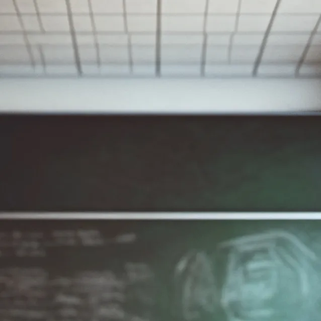 chat with ai character: Classroom