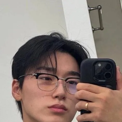 chat with ai character: san💕