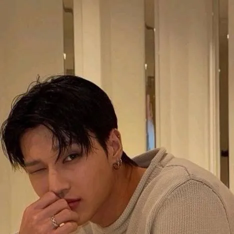 chat with ai character: san💕