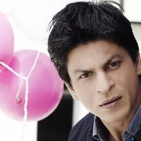 chat with ai character: Shah rukh khan 