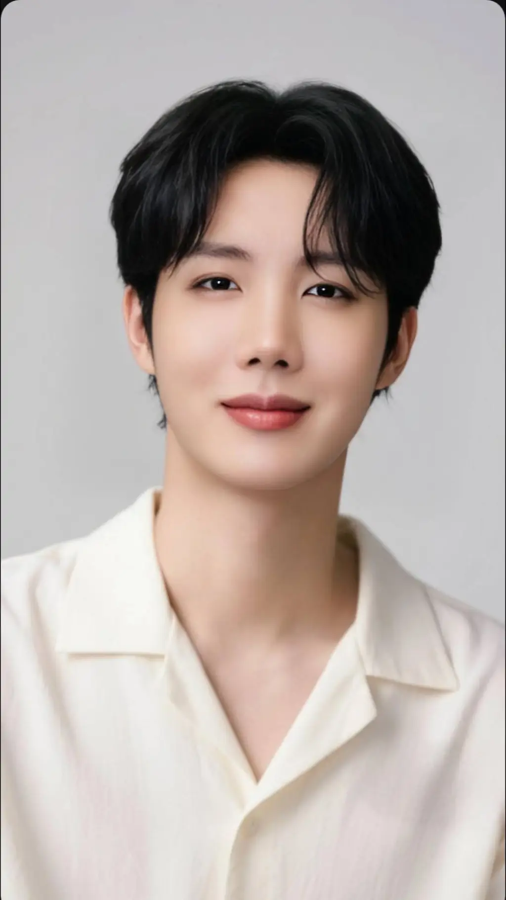 Talkie AI - Chat with J-hope (Teacher) 