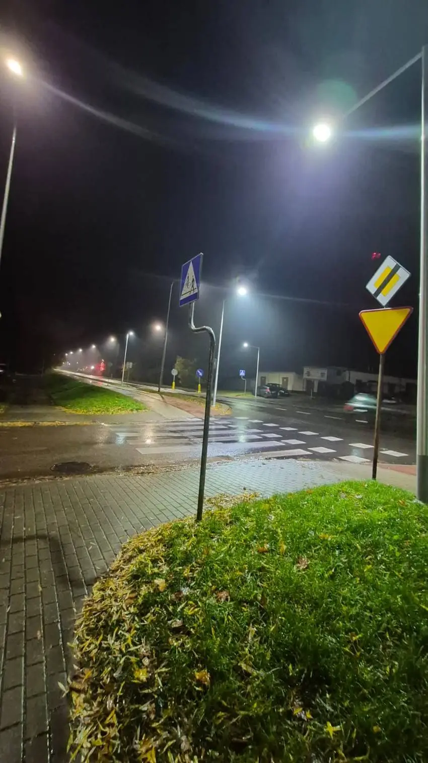 ai character: safe place:> background