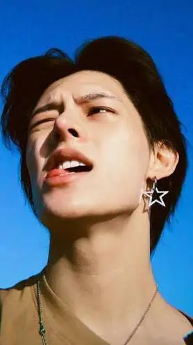 Talkie AI - Chat with James Cortis