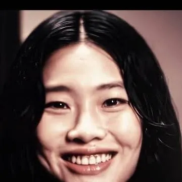 chat with ai character: Sey Beyok