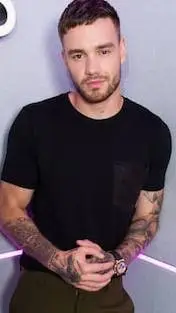 ai character: Liam Payne background