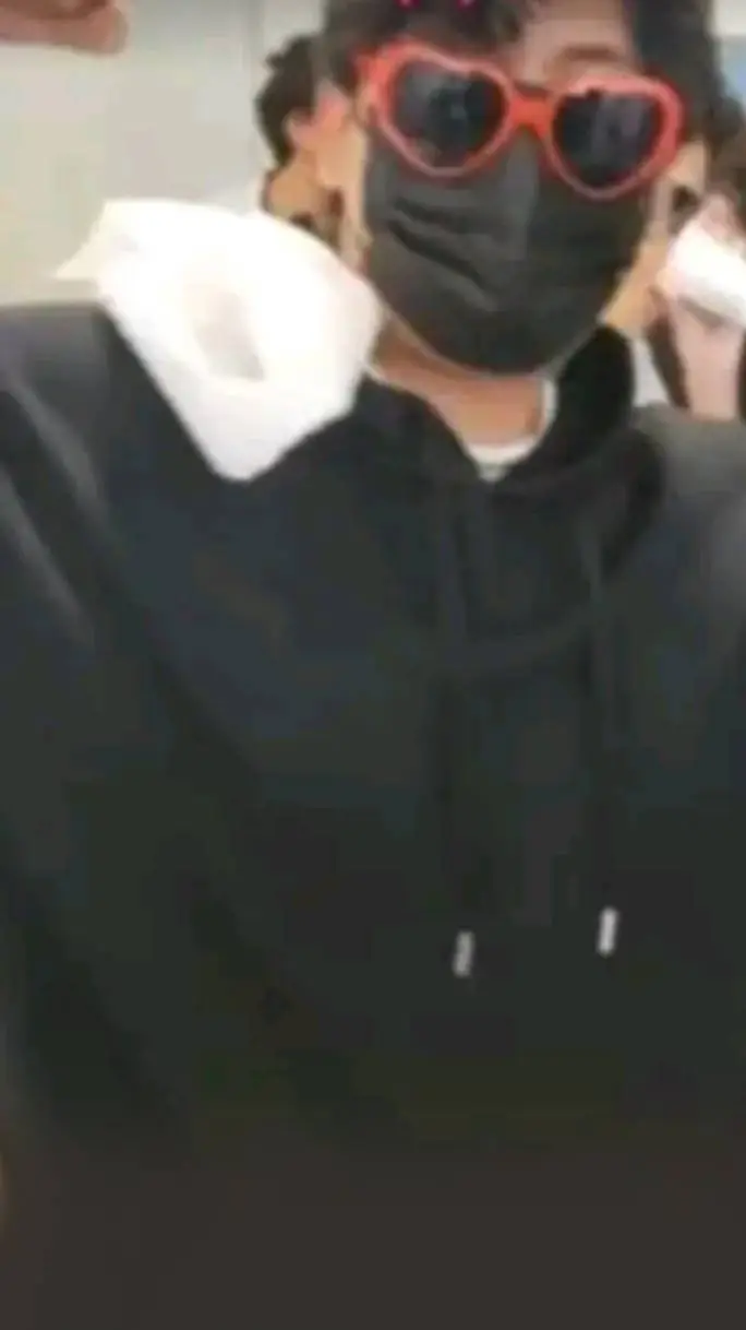 ai character: nabi background