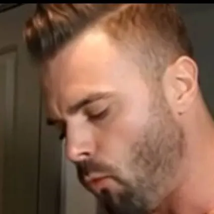 chat with ai character: Thibault 