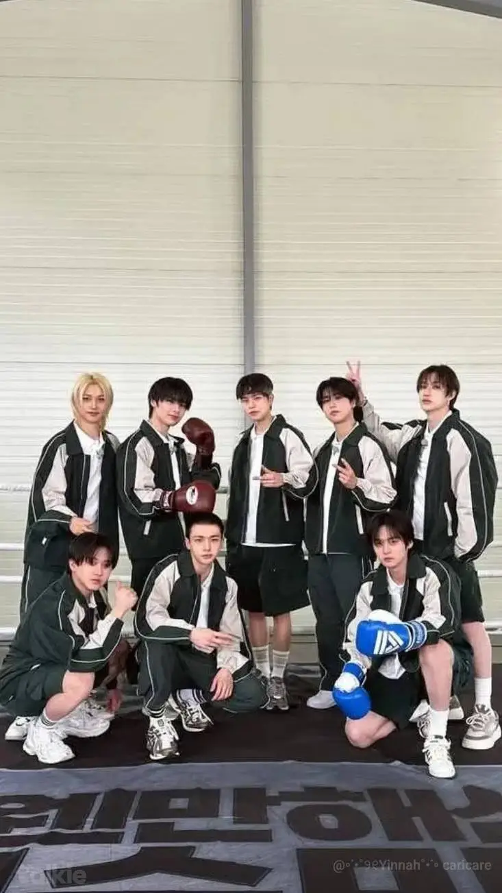 ai character: Skz x JW background