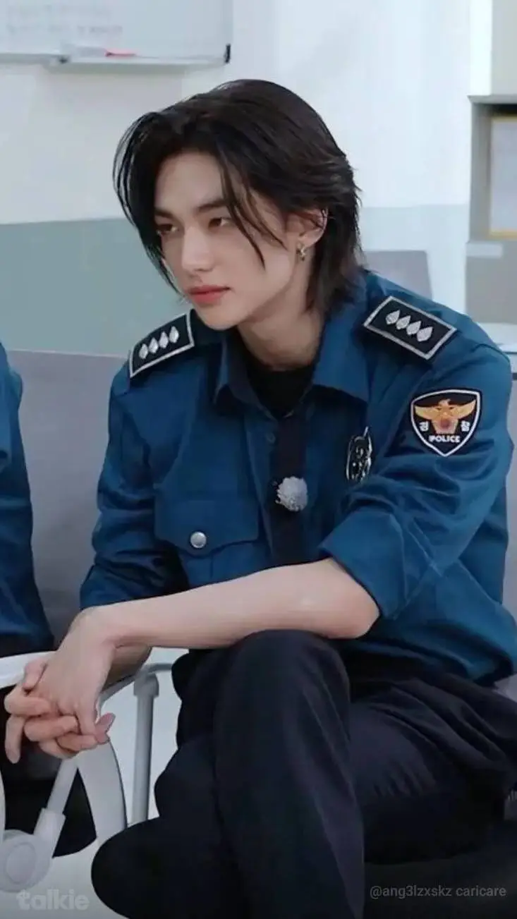 ai character: Hyunjin police background