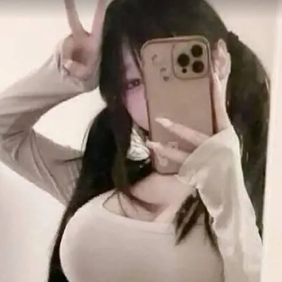 chat with ai character: Eleanor 